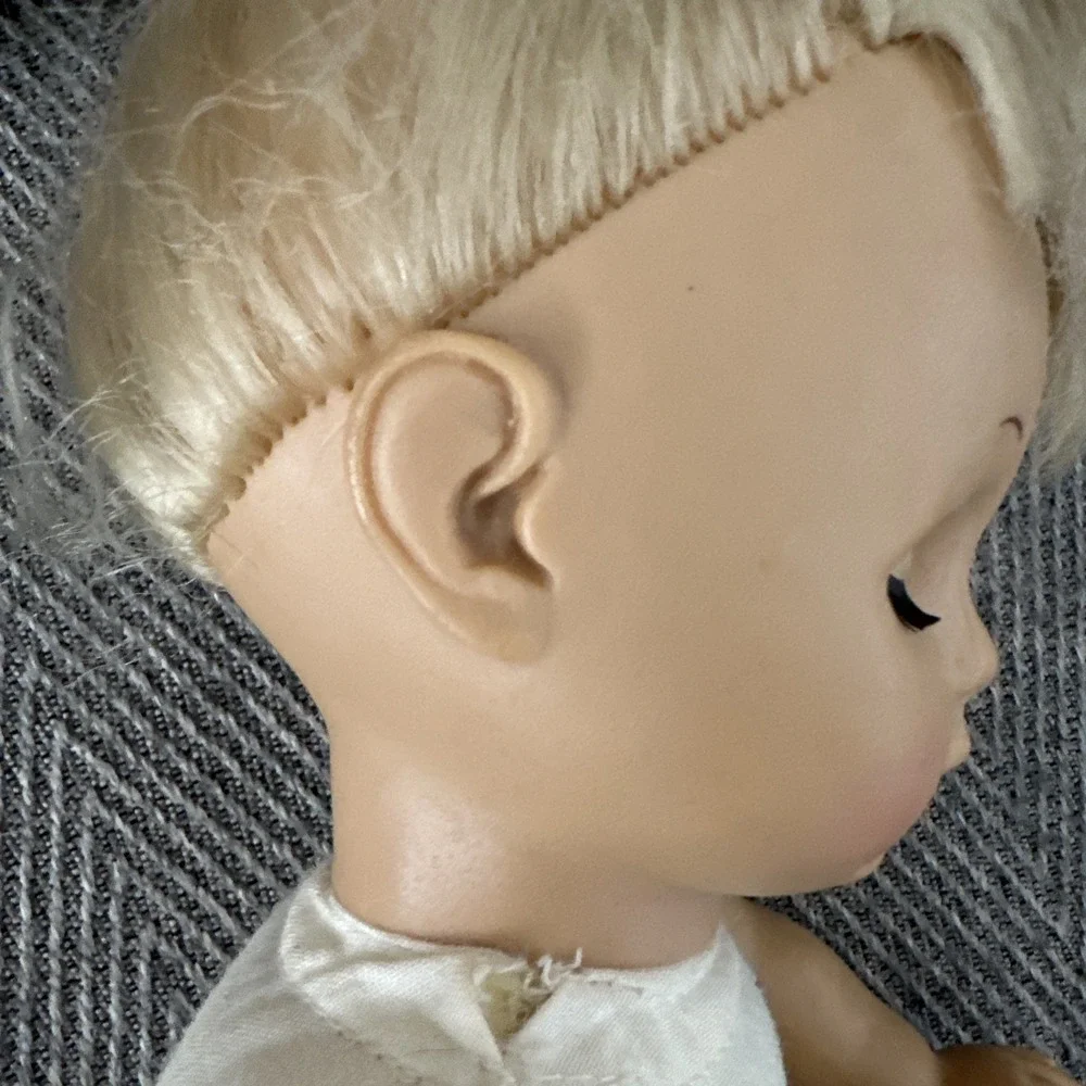 Simba Baby Doll Kids 12 Inch Blonde‎ Blue Sleep Eyes Good Soft Body Vintage